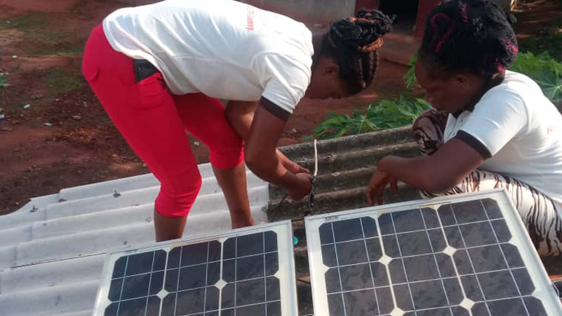 Solceller skal bekæmpe ungdomsarbejdsløshed i Benin